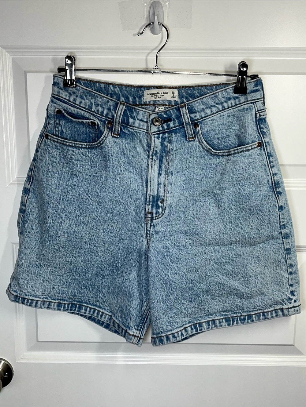 Abercrombie Curve Love High Rise 7 Inch Dad Denim Shorts 29 8